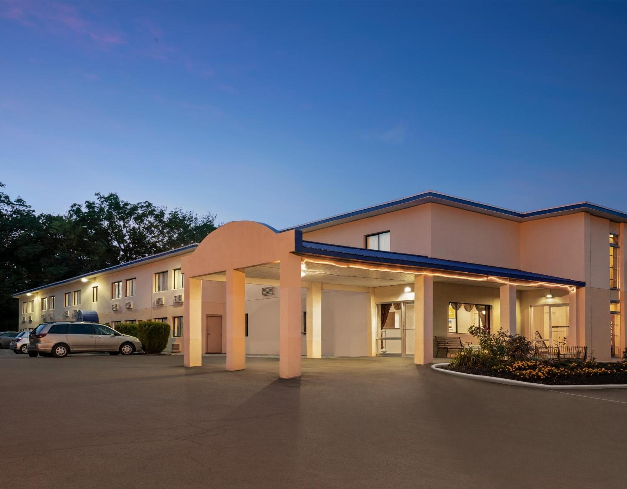 The Cayuga Inn At The Finger Lakes Όμπερν Εξωτερικό φωτογραφία
